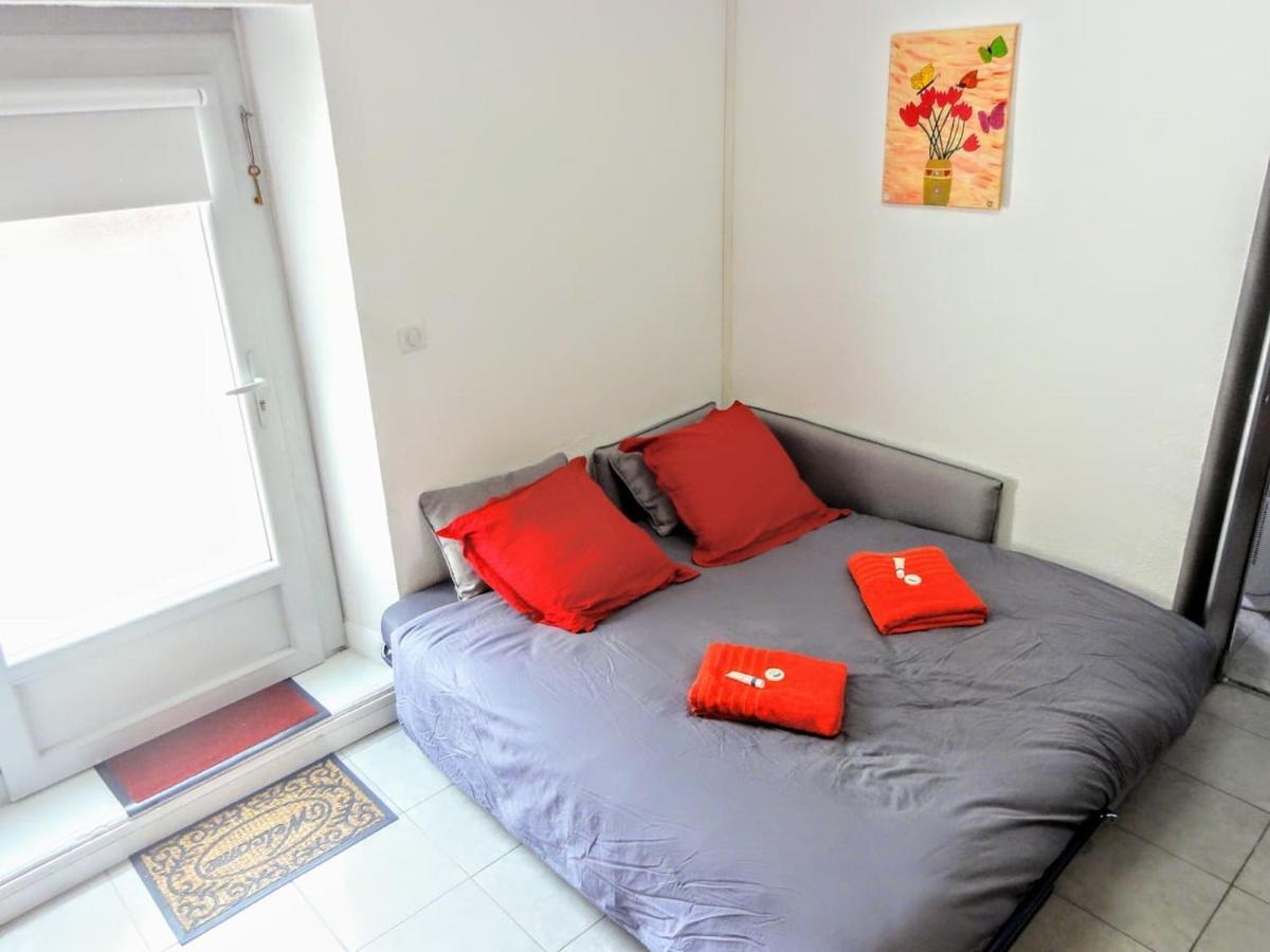 Au Petit Marcadal **Sanctuaires, Hopital, Gare** Lägenhet Lourdes Exteriör bild